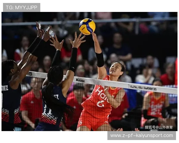 中国女排快速战术连续奏效，主攻强势下分
